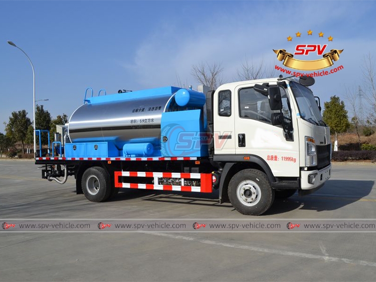 SPV Vehicle - Asphalt Distribution Truck 6 Tons Sinotruk - L